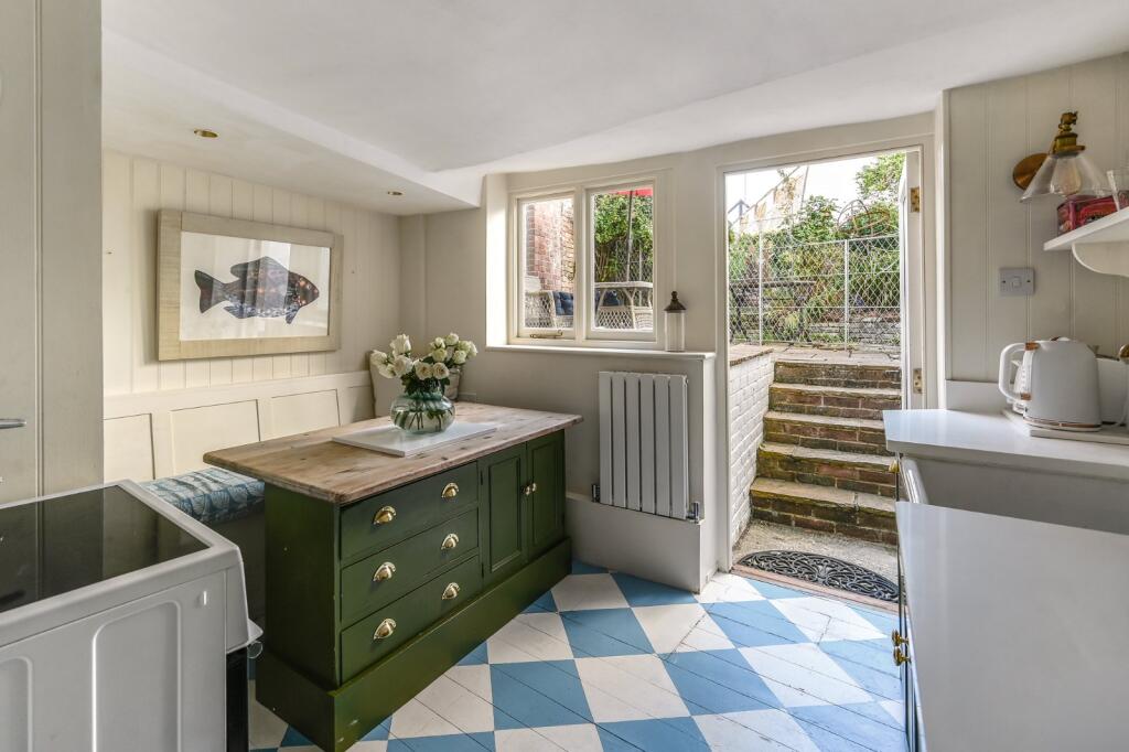House in Rother, The Strand, Rye - View 5