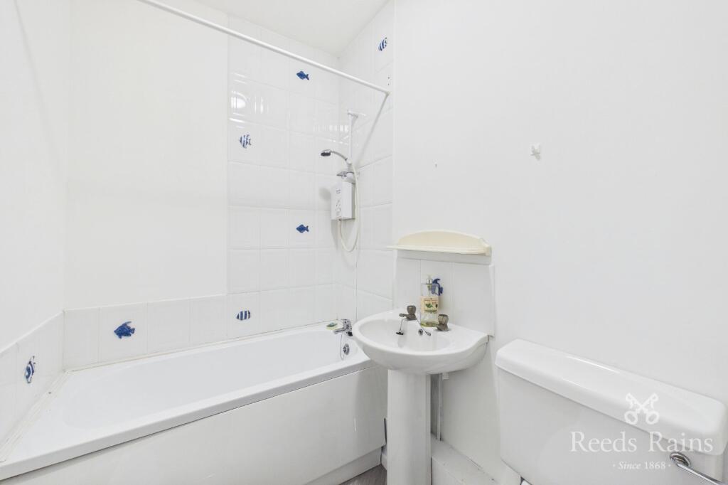Victoria Apartments, Padiham, Burnley, Lancashire, BB12 - View 3