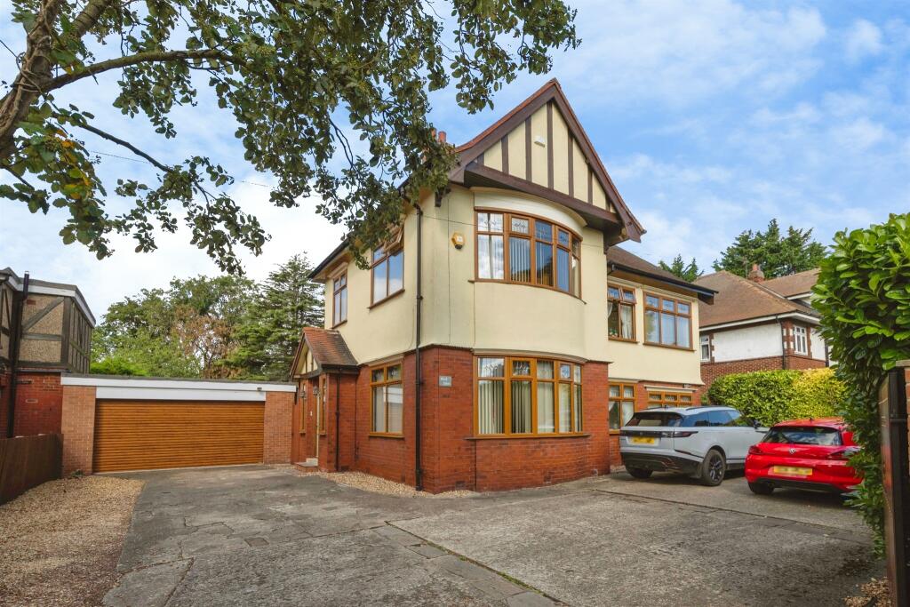 Main image of property: Elwick Road, Hartlepool