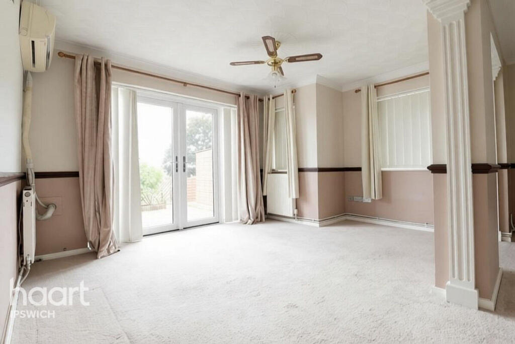 House in Ipswich, Whitton - More