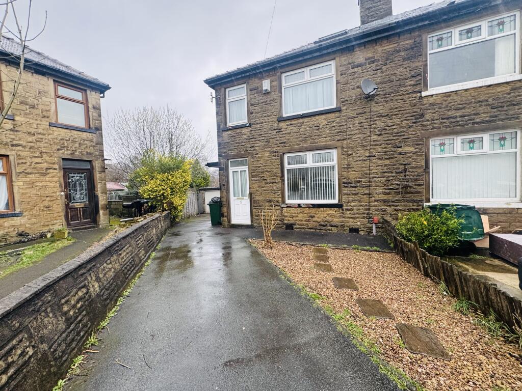 Main image of property: Newforth Grove, BRADFORD