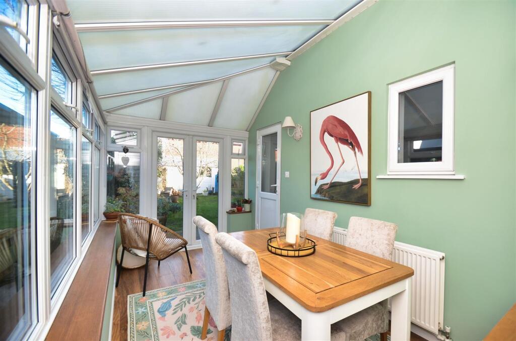 House in Ryde, Swanmore - View 4