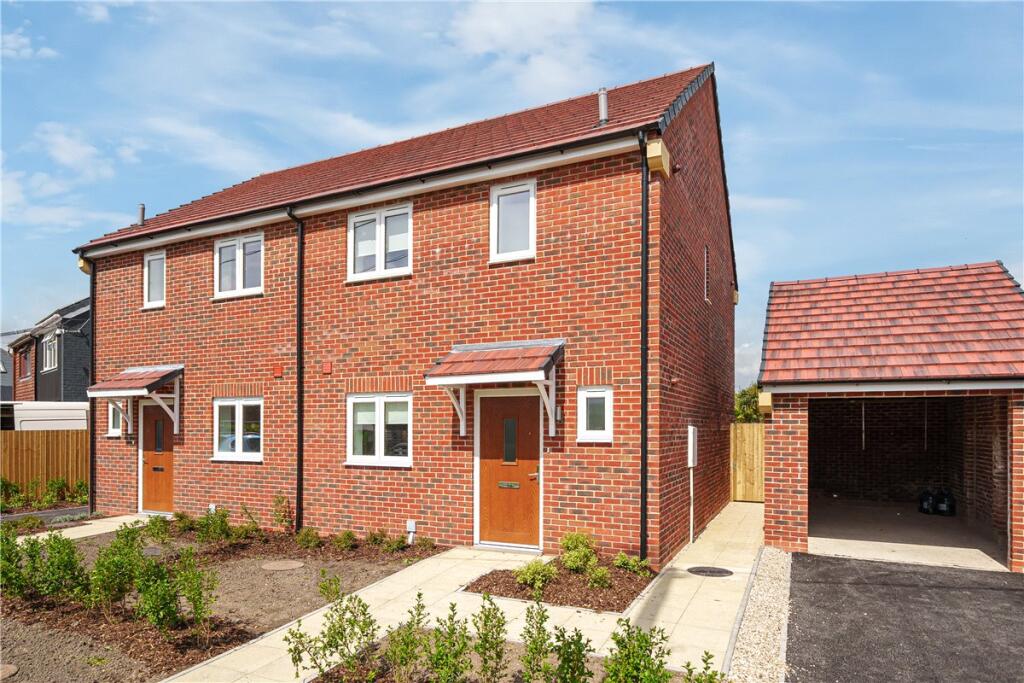 Main image of property: Hammonds Green, Totton, Southampton, Hampshire, SO40