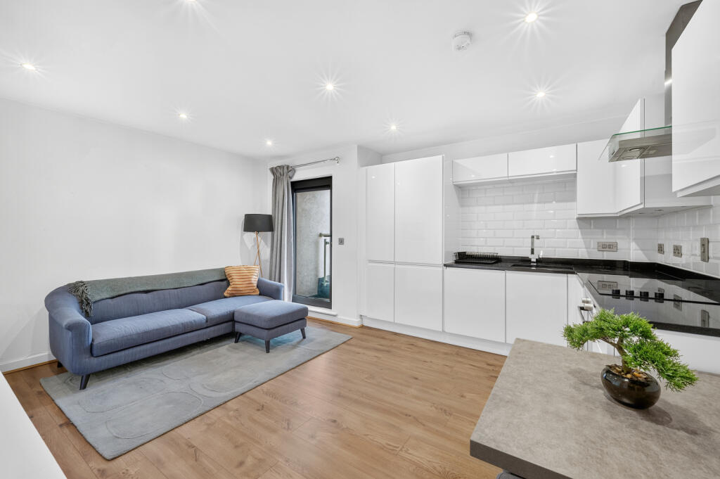 Apartment in London - View 4