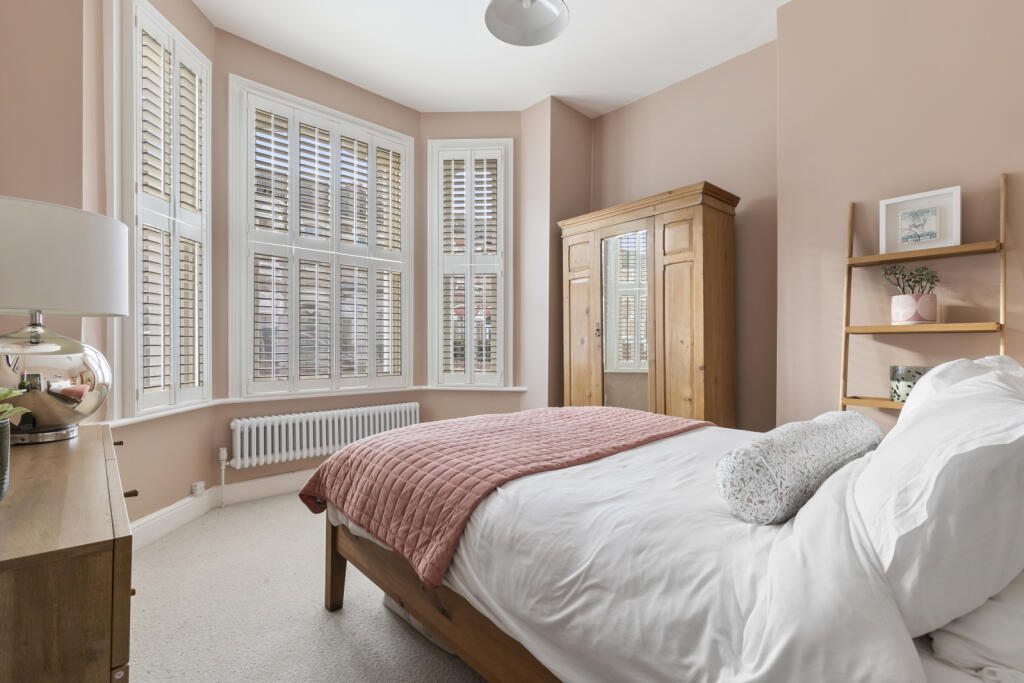 Apartment in London - View 4