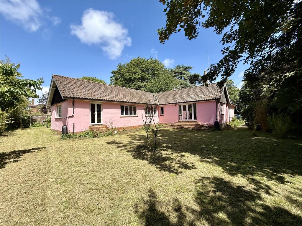 Saffrons Road, Eastbourne, East Sussex, BN21