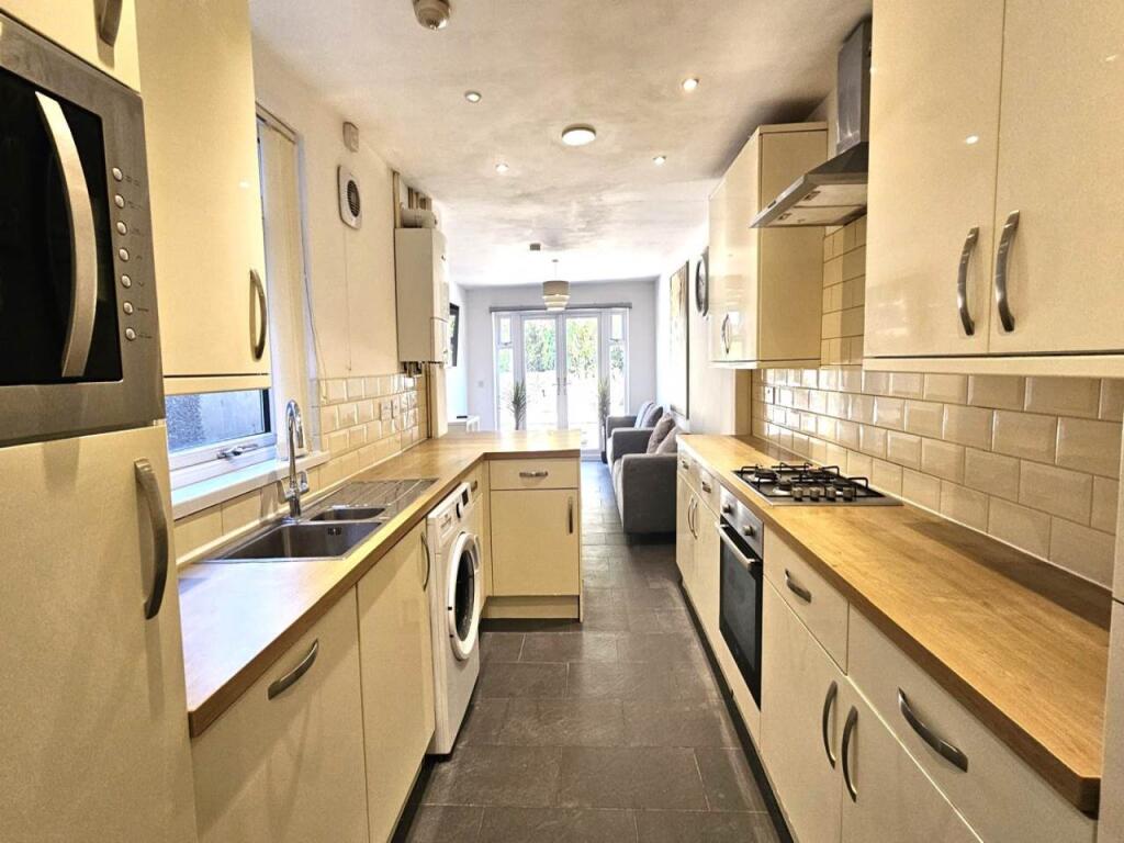 House in Cardiff - View 5