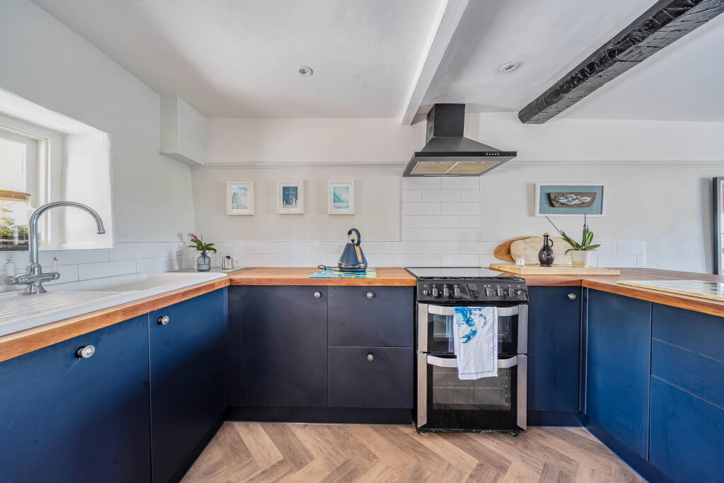 House in East Devon, Newton Poppleford and Harpford - View 3