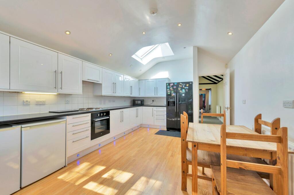 House in Stevenage - More