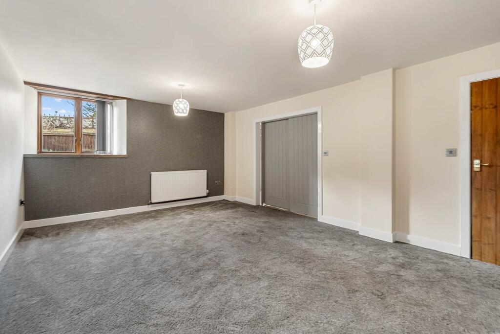 House in Bradford - View 5