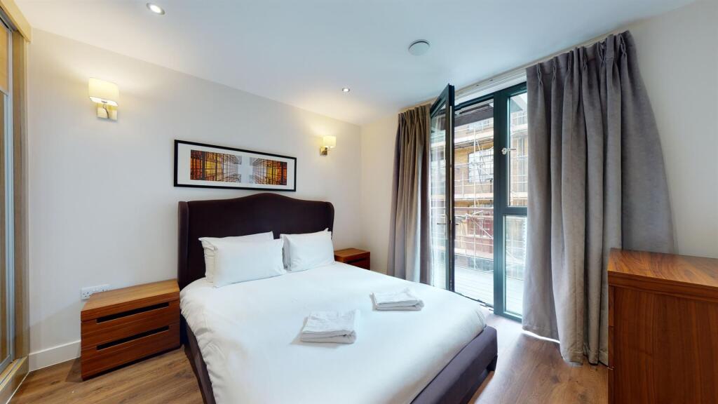 Main image of property: 80 Back Church Lane, Twyne House Apartments, London