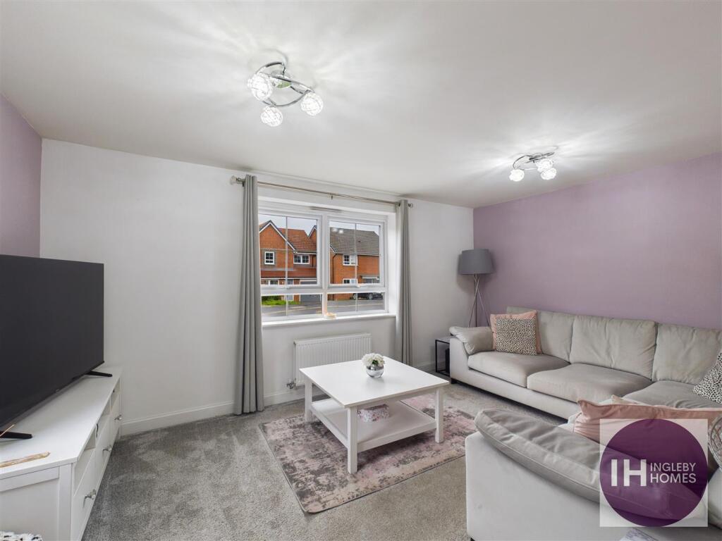 House in Stockton-on-Tees - View 3