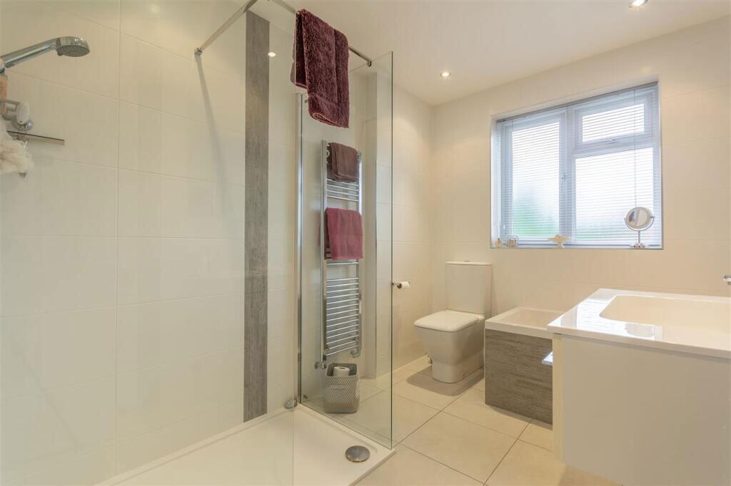 House in Broxtowe, Brinsley - View 4