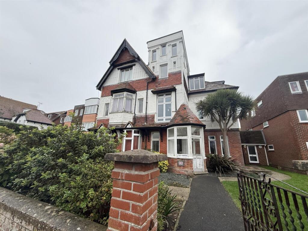 Main image of property: Victoria Drive, Bognor Regis