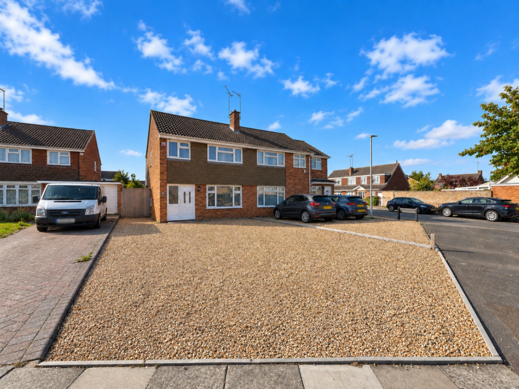 House in Luton, Warden Hill