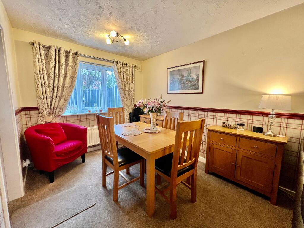 Palmwood Close, Gonerby Hill Foot, NG31 photo 4