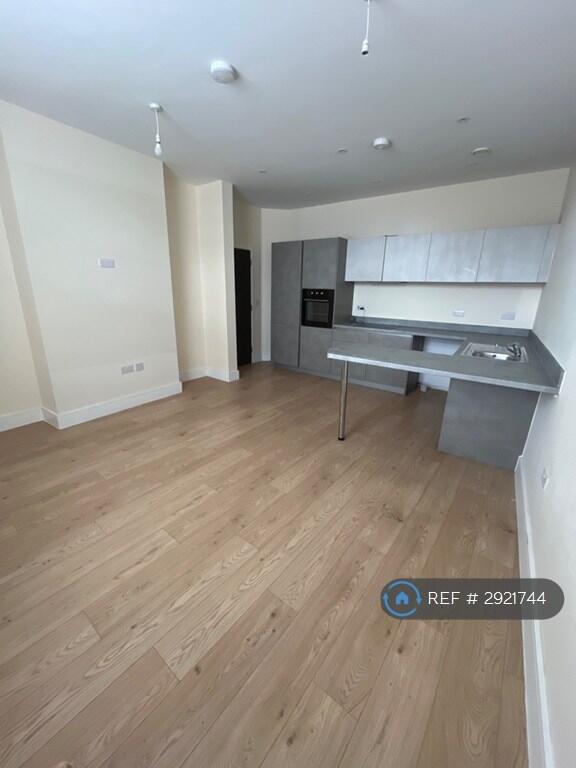 Main image of property: The Southern Belle, Gillingham, ME7