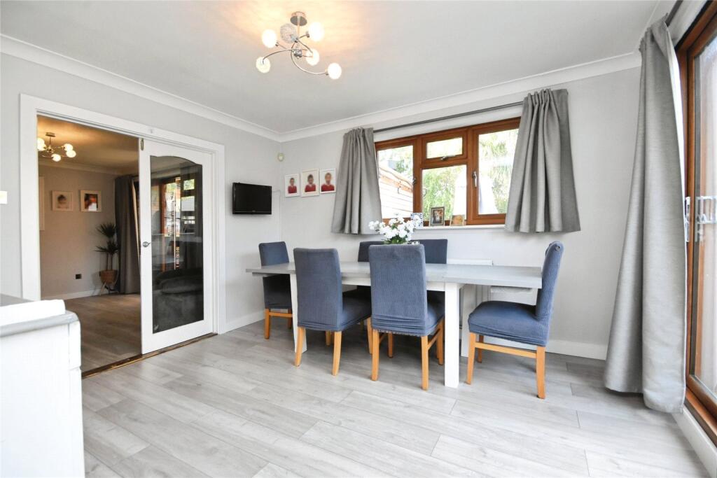House in Basildon, Essex - More