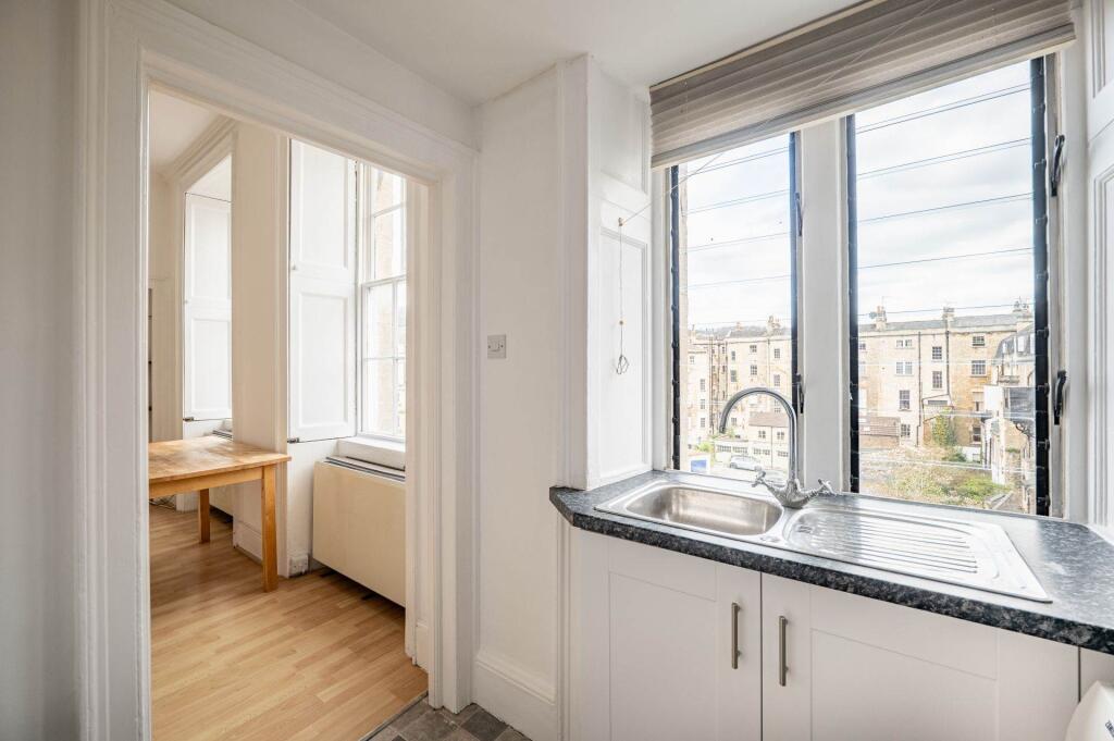 Apartment in Bath - View 5