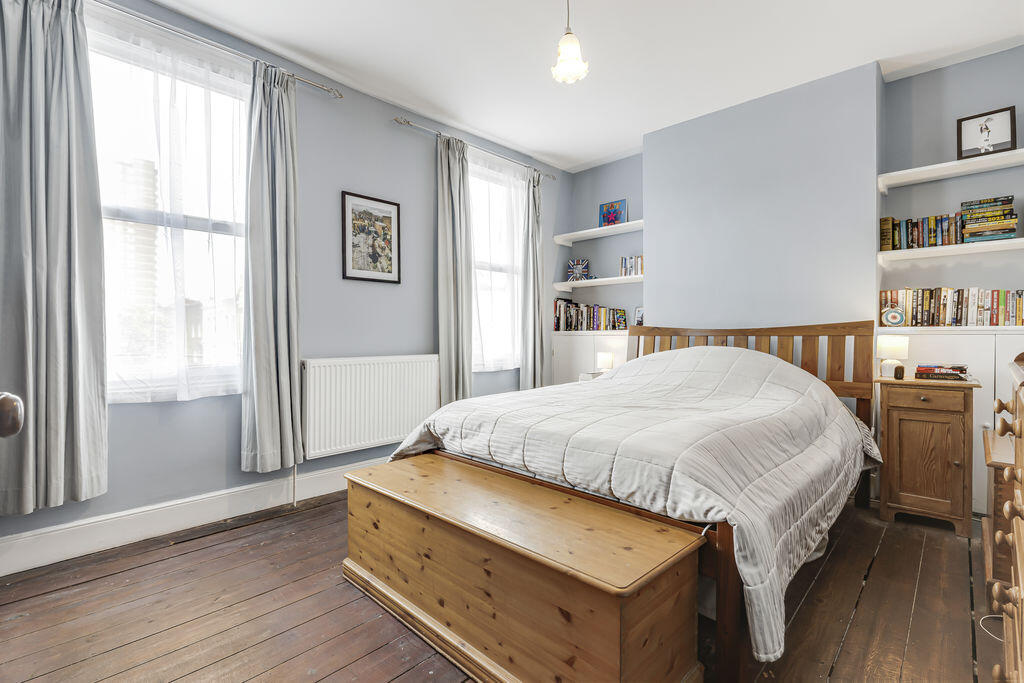 House in London - View 6