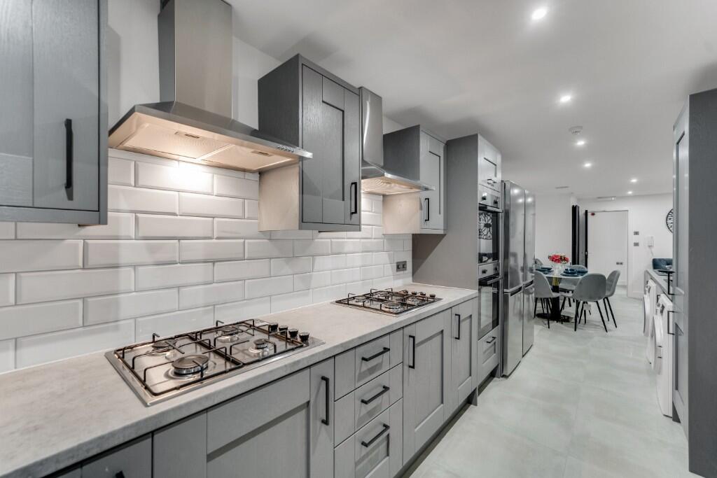 1 bedroom house share for rent