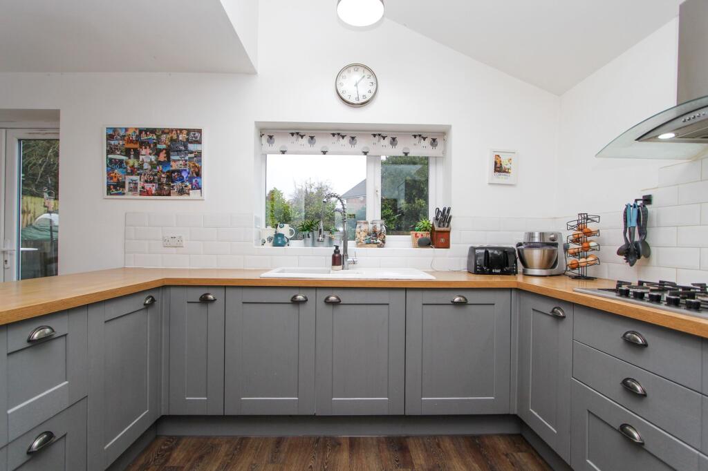 Additional image 8 of Knighton Close, Four Oaks, B74