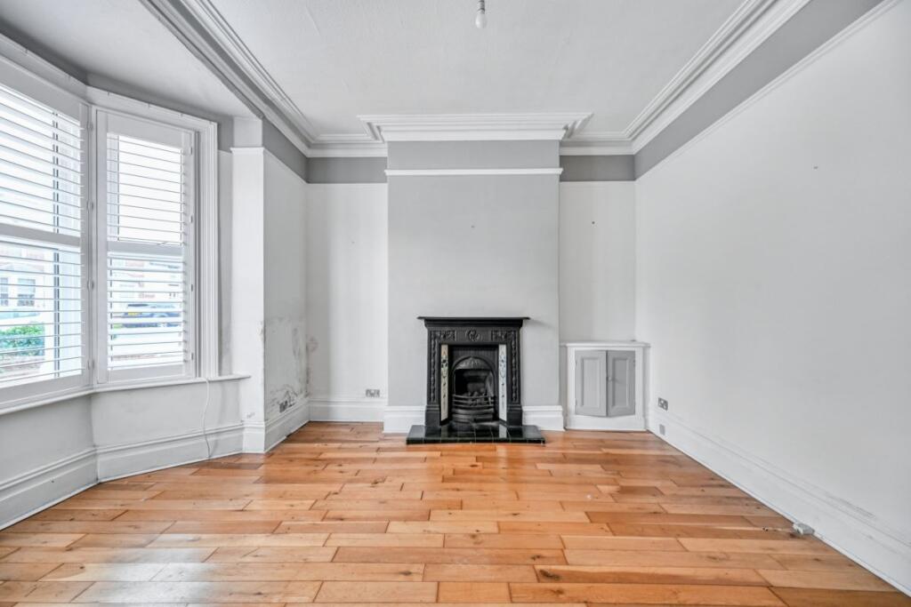 67 Warton Street, Lytham St. Annes, Lancashire, FY8 5DG photo 3