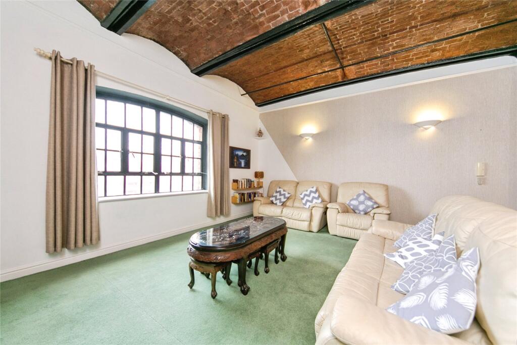Apartment in Liverpool - View 4