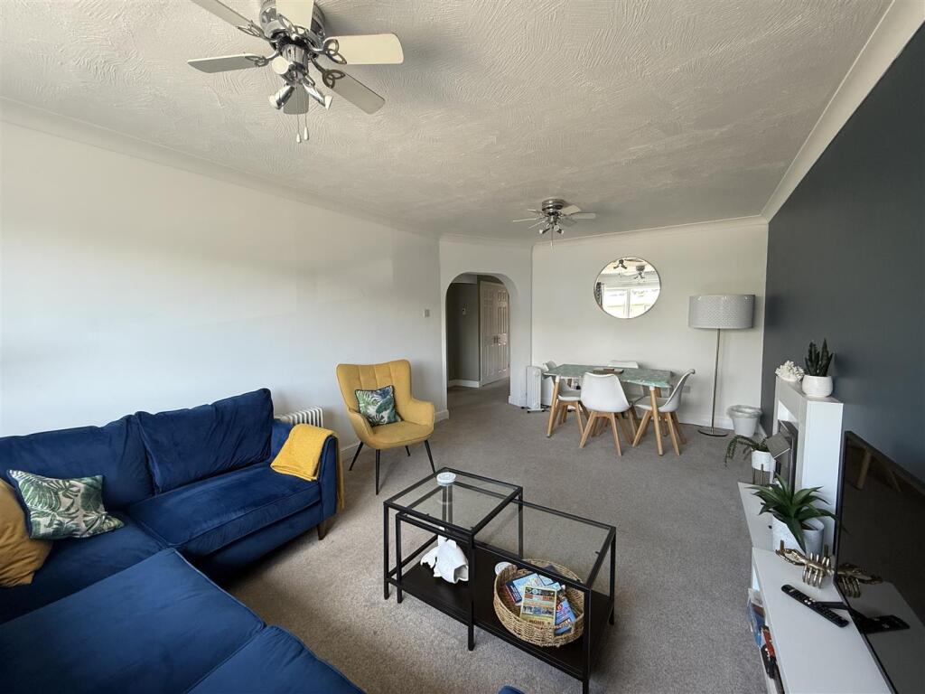 Apartment in Bridport, West Bay - View 5