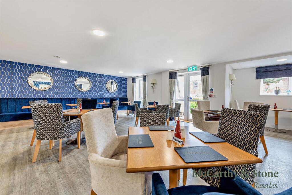 Neptune House, Heene Road, Worthing, BN11 3FA