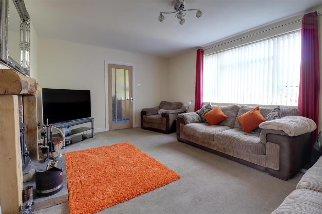 Bedford Grove, Alsager photo 4
