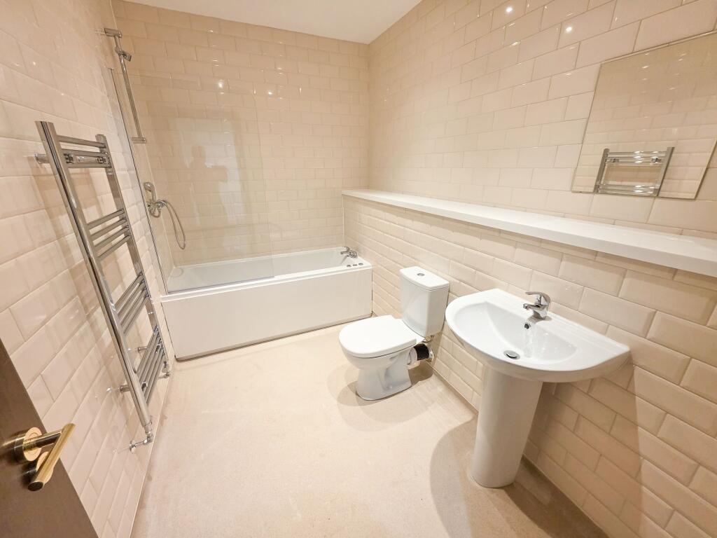 Apartment in Liverpool - View 5