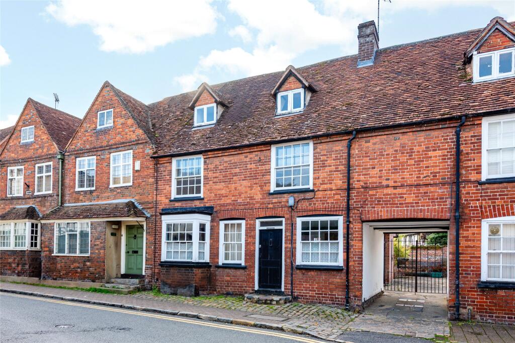 3-bed terraced on Church Street, Princes Risborough, Buckinghamshire, HP27, £575,000
