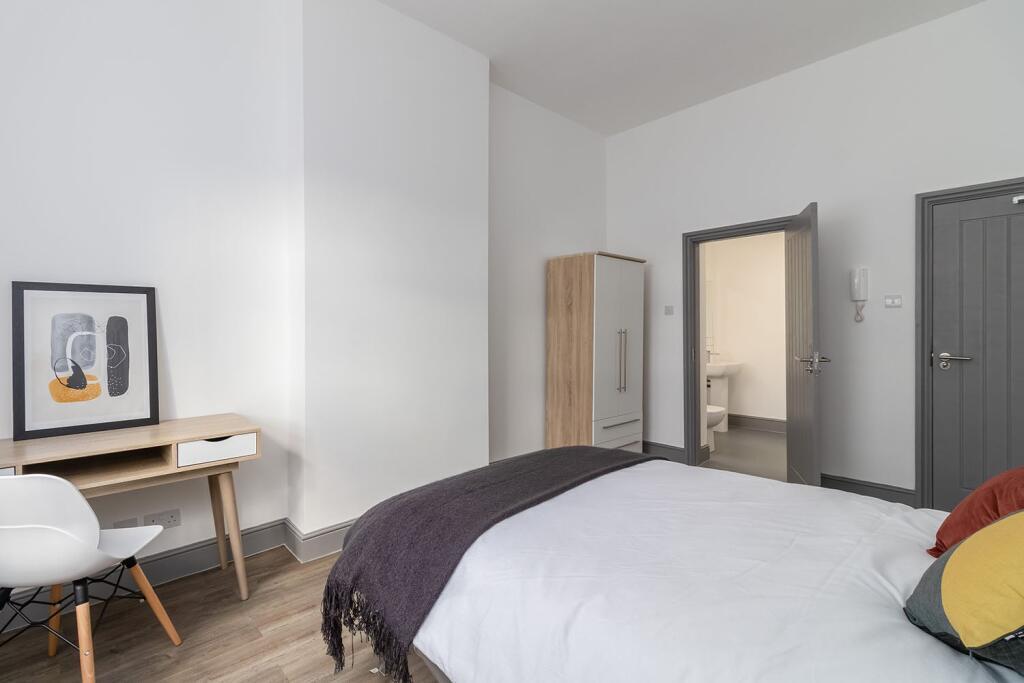Main image of property: Princes Road