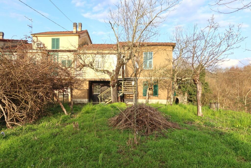 Main image of property: Tuscany, Lunigiana, Licciana Nardi