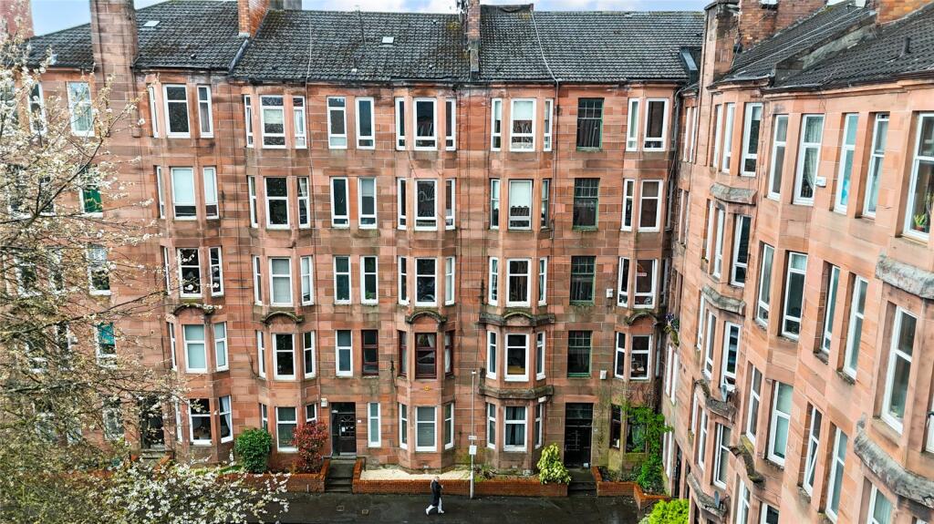 Main image of property: 3/2, 64 Springhill Gardens, Glasgow, Glasgow City, G41