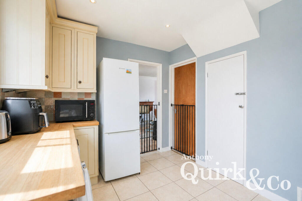 House in Romford - View 4