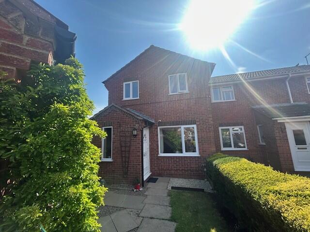 Main image of property: Fraser Close, Deeping St James PE6