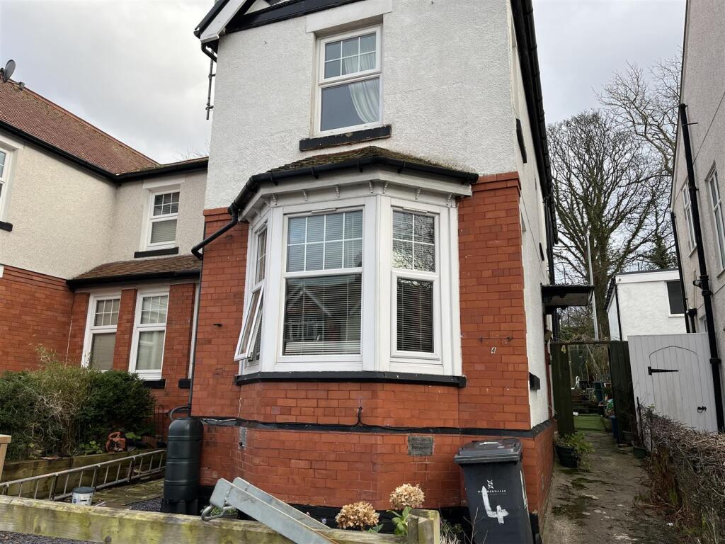 Main image of property: Dingle Hill, Colwyn Bay