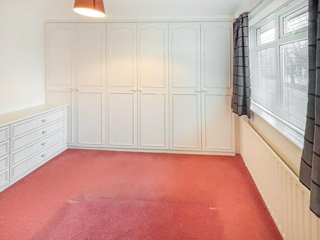 House in Huddersfield, Kitchenroyd, Skelmanthorpe - View 5