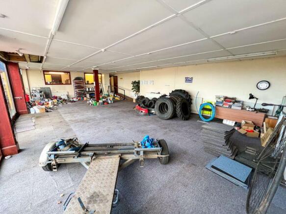 Vondy's Garage