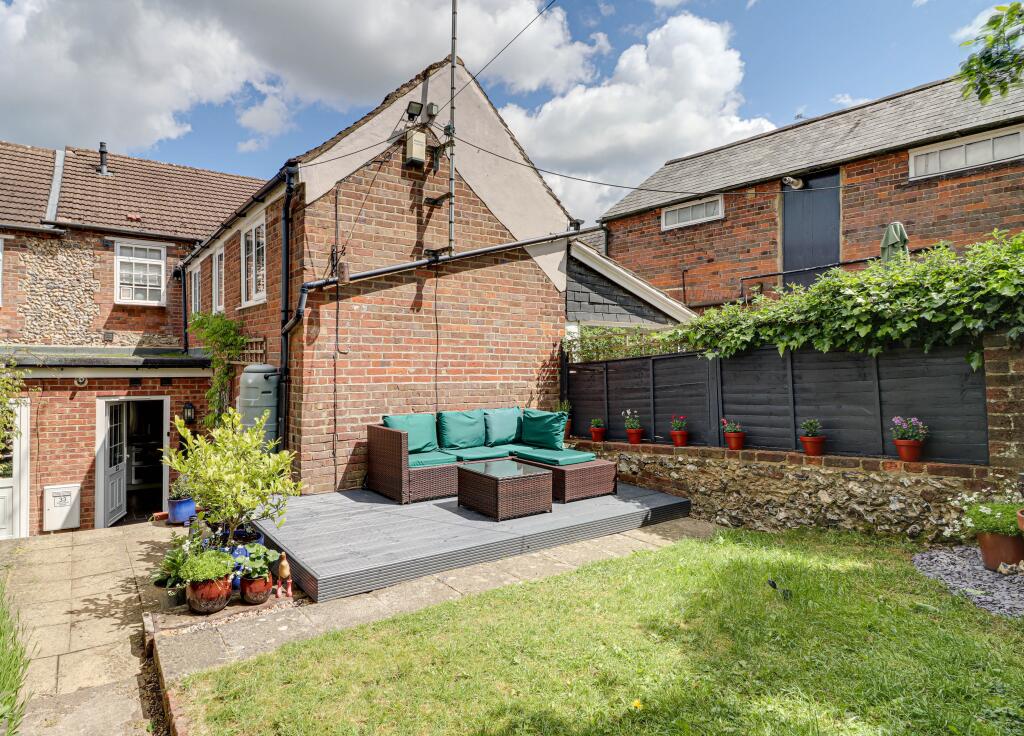 Main image of property: Cleveland Road, Markyate, St. Albans, AL3