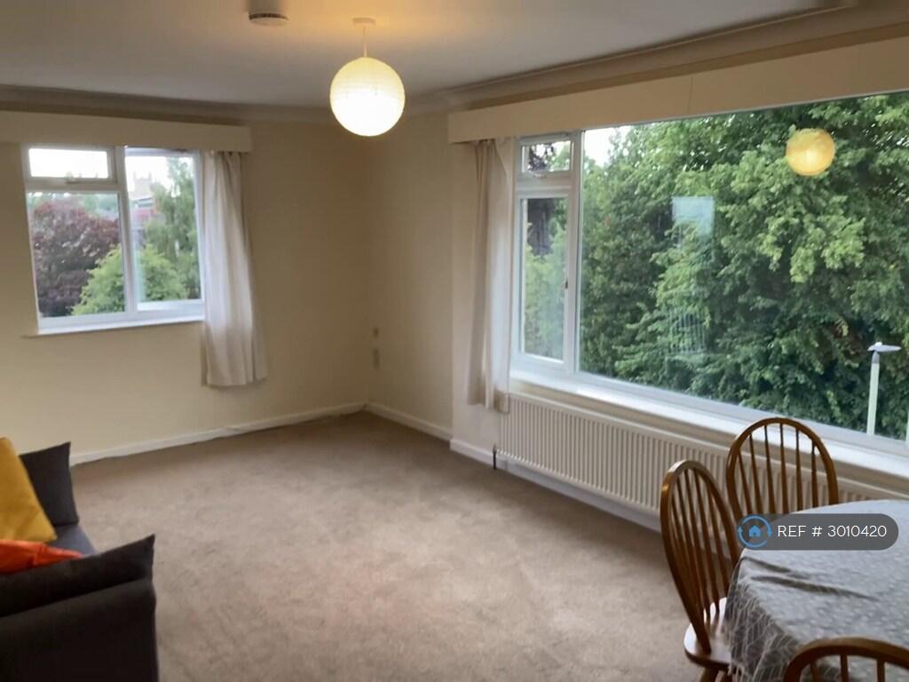 Apartment in Exeter - View 3