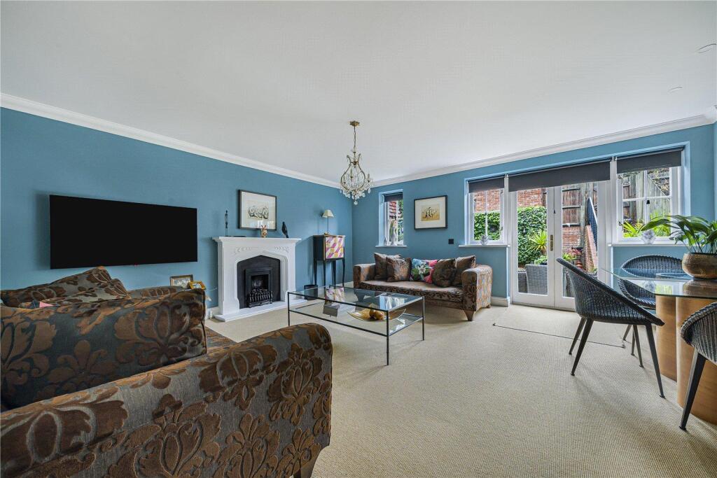 Wells Place, Westerham, Kent photo 4
