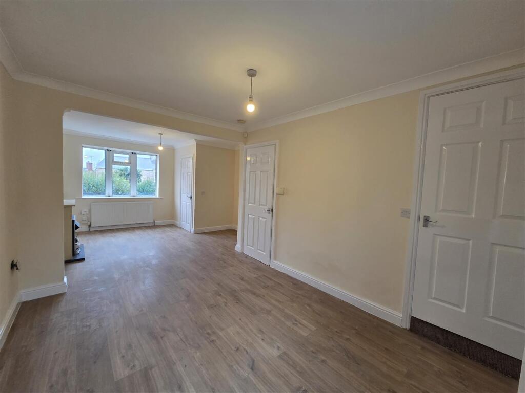 Leeming Lane, Mansfield Woodhouse photo 4