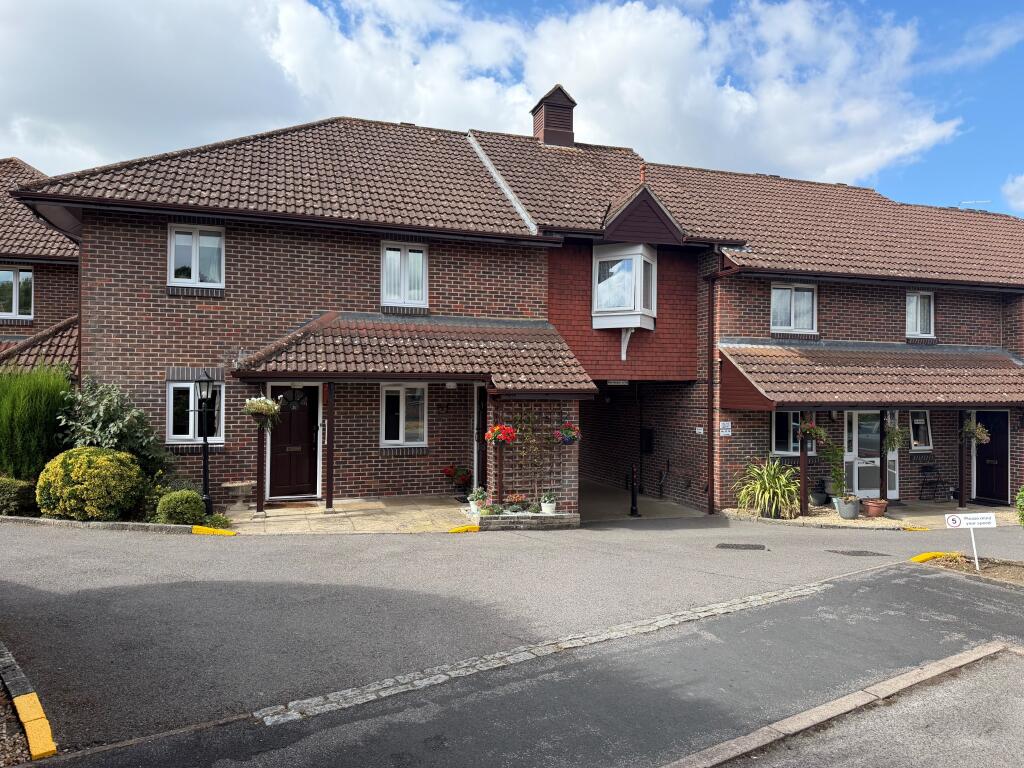 Main image of property: West End, Southampton