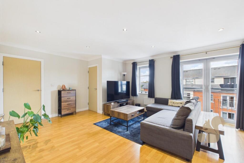 Apartment in Colchester, New Town - View 4