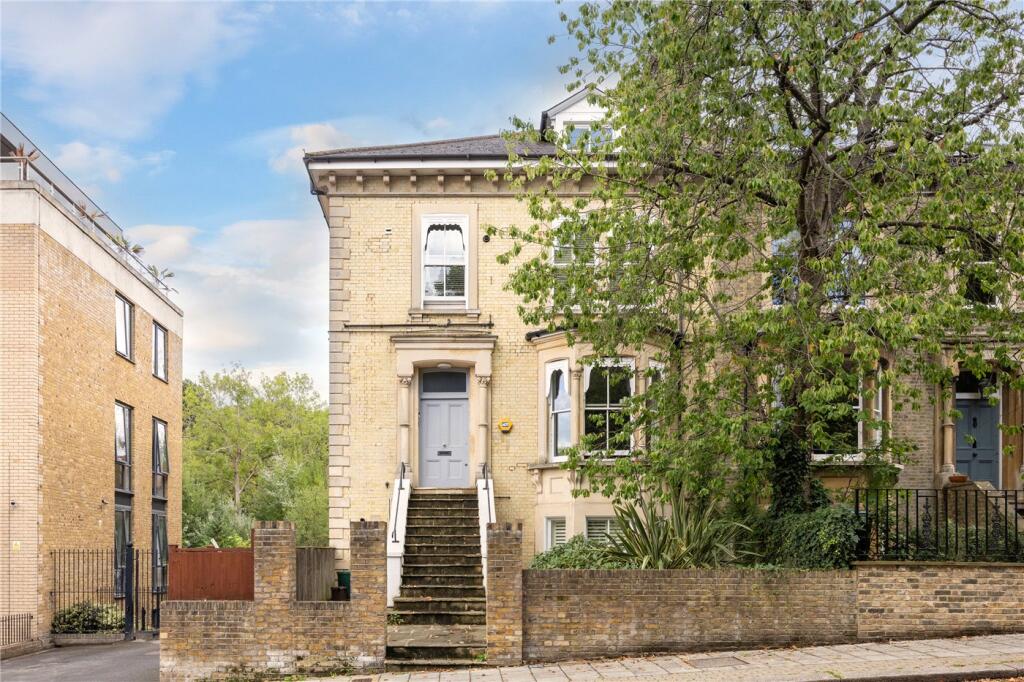 Main image of property: Alton Road, London, SW15