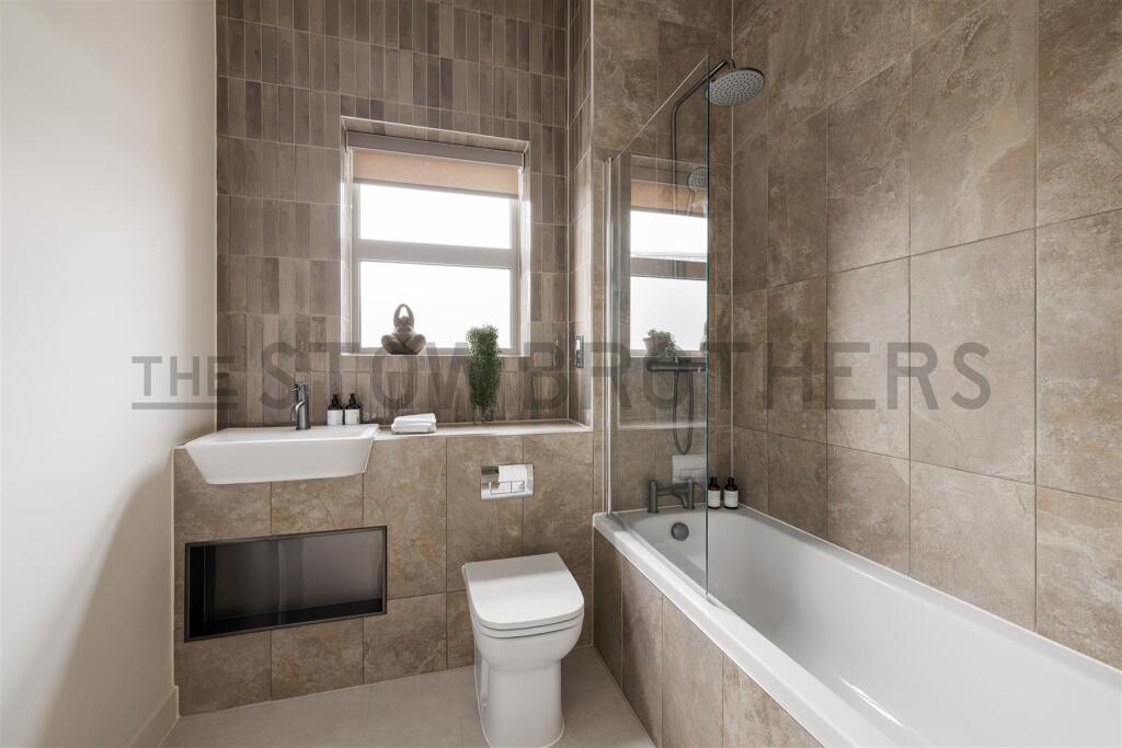 2 bedroom penthouse for rent
