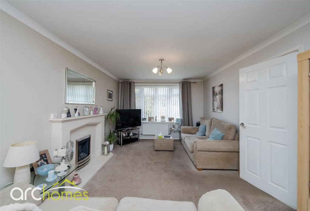 House in Wigan, Hindsford - View 2